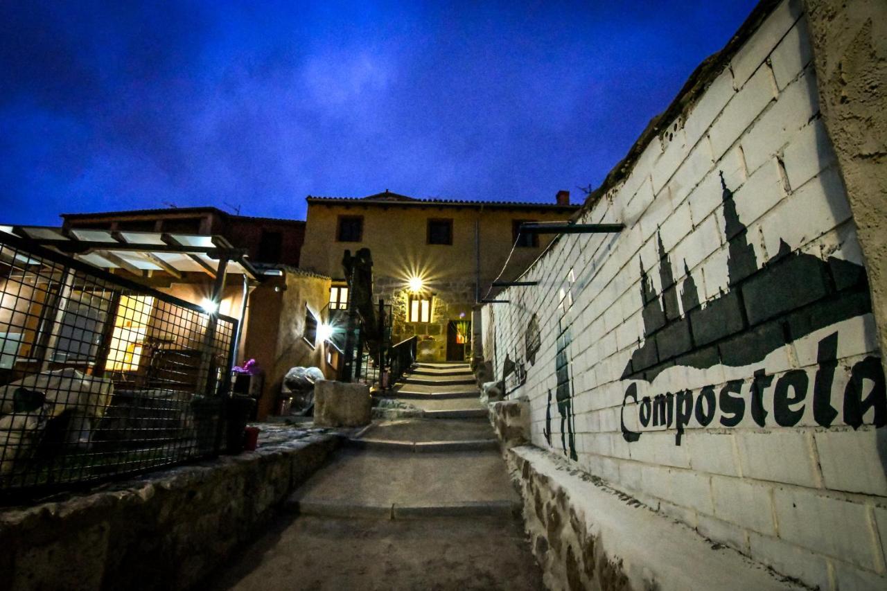 Acienleguas Hostel Castrojeriz Exterior foto